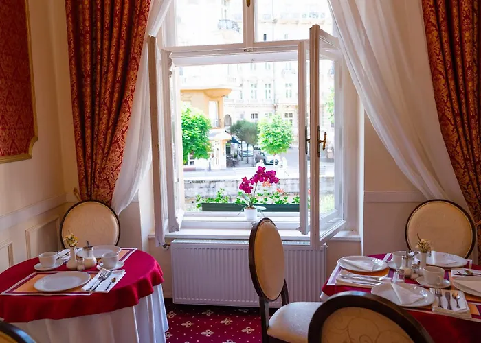 Alisa Hotel