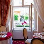 Alisa Hotel