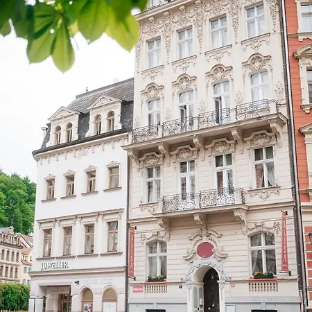 Hotel Alisa 4*
