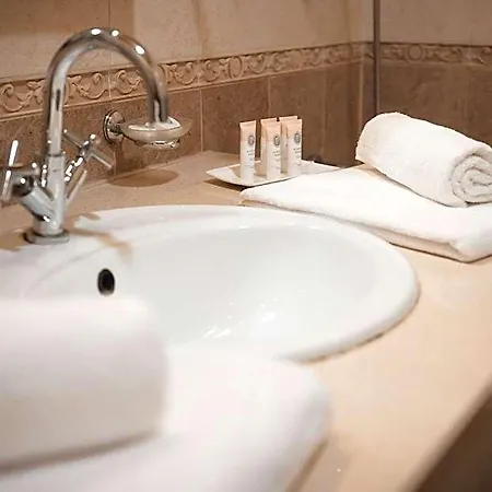Alisa Hotel