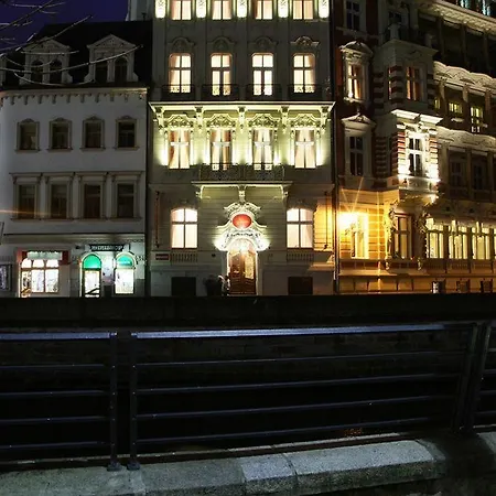 Alisa Hotel
