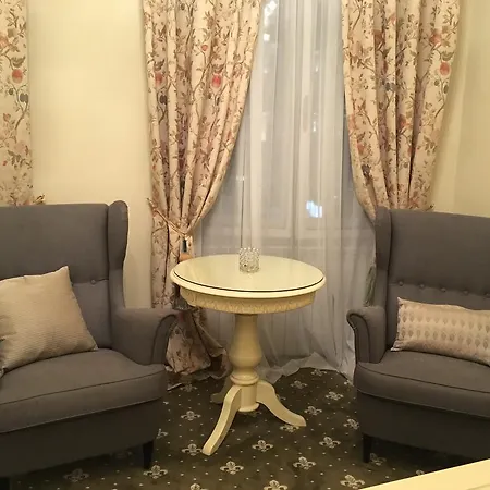 Alisa Hotel